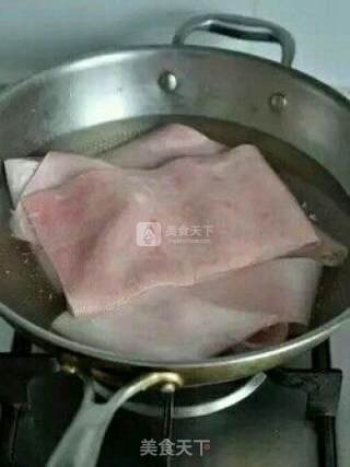 凉拌猪皮的做法步骤：2