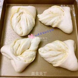 造型独特的叶子椰蓉面包的做法步骤：12