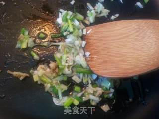 西葫芦滑蛋虾仁的做法步骤：2