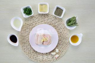 【食在Fastee】柠汁香烤鸡中翅配芦笋（烧烤）的做法步骤：1