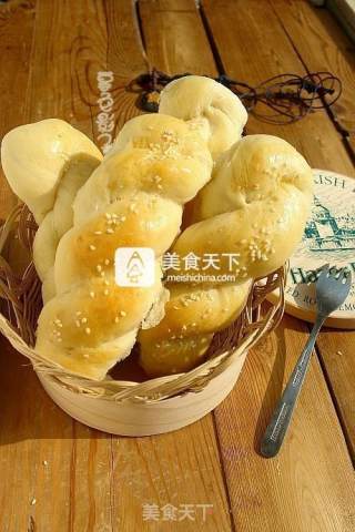 无糖黄油辫子包的做法步骤：11