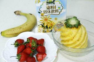 风靡欧美减肥菠萝汁的做法步骤：1