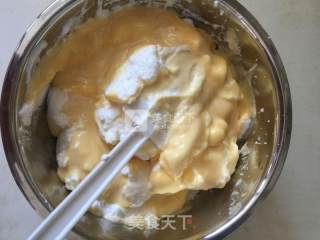 八寸草莓榴莲裸蛋糕的做法步骤：4
