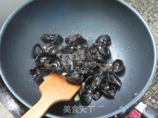 素三鲜的做法步骤：2