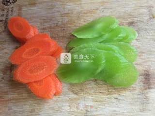 豆浆鲫鱼汤的做法步骤：2