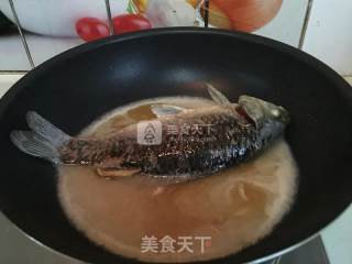 豆浆鲫鱼汤的做法步骤：7
