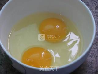 芦笋炒鸡蛋的做法步骤：2