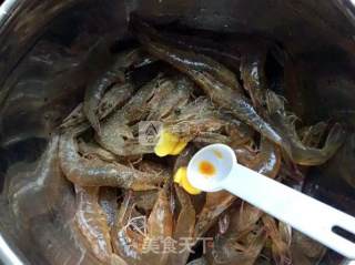 笑哈哈之蒜蓉粉丝烤虾的做法步骤：3