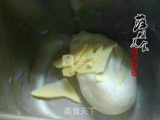 不用模具一样可以做美味甜甜面包圈哦的做法步骤：3