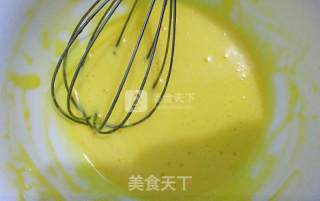 电饼铛也可以做蛋糕了呢！虽然很薄但是我觉得作为早餐足够了，如果做层奶油蛋糕得，这样做出来得很方便哦的做法步骤：4