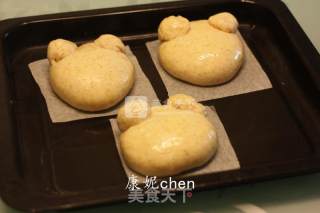 青蛙火腿汉堡包的做法步骤：5