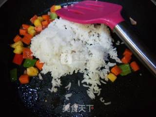 菠萝焗饭的做法步骤：6