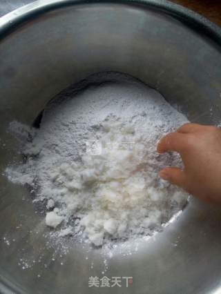 速冻空心小麻球的做法步骤：1
