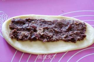 玫瑰豆沙馅排包的做法步骤：5