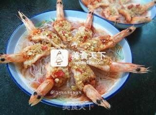 剁椒蒜蓉蒸对虾的做法步骤：9
