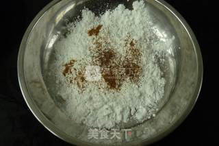 香煎多春鱼的做法步骤：3