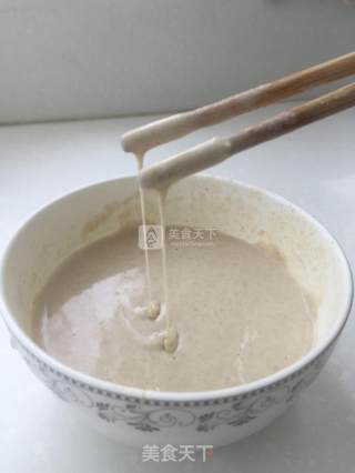 凉拌碗托（扒糕）的做法步骤：1
