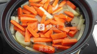 鸡翅焖锅（塔吉锅版）的做法步骤：11