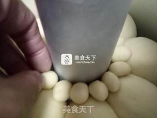 龙猫挤挤包的做法步骤：5