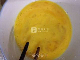 蛋炒硬饭的做法步骤：4