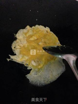 蛋炒硬饭的做法步骤：8