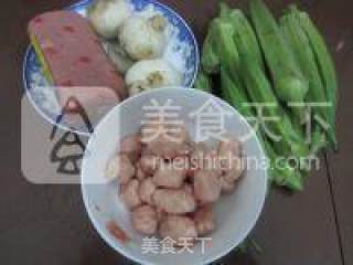 秋葵炒鲜百合的做法步骤：1