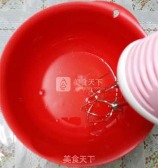 紫薯裱花酸奶蛋糕的做法步骤：5
