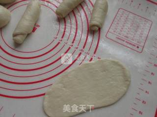 美味肠仔包的做法步骤：5