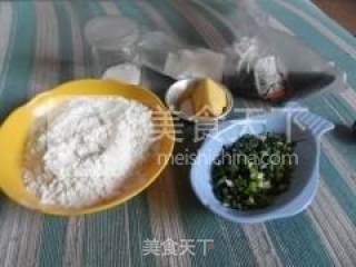 香葱芝麻苏打饼干的做法步骤：1