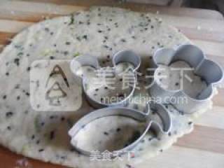 香葱芝麻苏打饼干的做法步骤：14