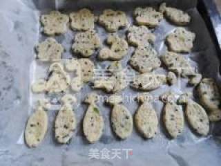 香葱芝麻苏打饼干的做法步骤：16