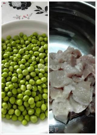香辣五花肉豌豆的做法步骤：1