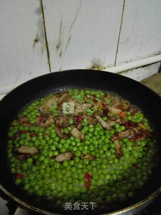 香辣五花肉豌豆的做法步骤：4