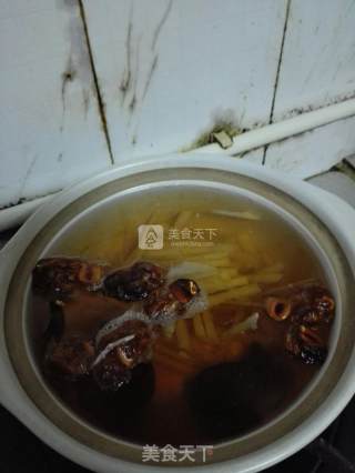 罗汉果雪梨糖水的做法步骤：3