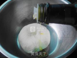 迷你披萨的做法步骤：2