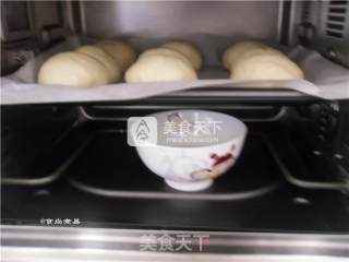 蜜汁叉烧包的做法步骤：18