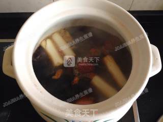 红烧海参猪蹄的做法步骤：4