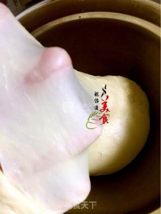 桂圆核桃小餐包的做法步骤：1