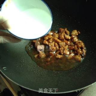 肉丁萝卜土豆饭的做法步骤：6