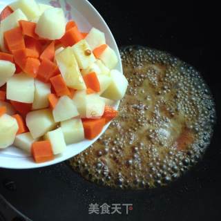 肉丁萝卜土豆饭的做法步骤：7