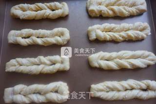 椰蓉面包条的做法步骤：16