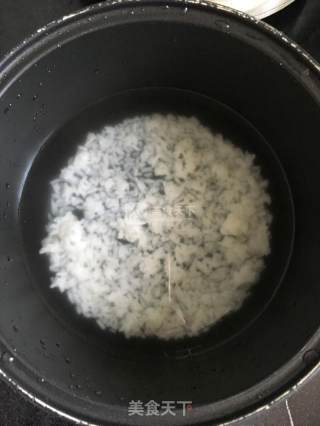 清淡红薯粥，适合早餐的做法步骤：2