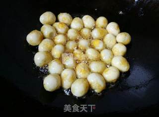腐乳鹌鹑蛋的做法步骤：4