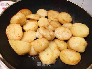 黄油土豆（超简单美味）的做法步骤：4