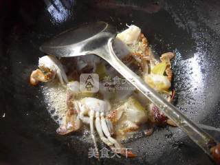 油豆腐炒螃蟹的做法步骤：6