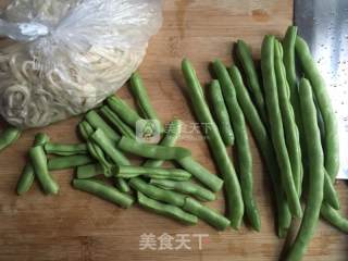 家常焖面的做法步骤：1