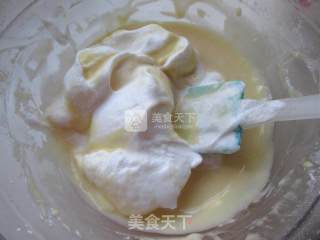 芒果奶油蛋糕的做法步骤：4