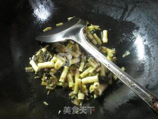 雪菜炒野山笋的做法步骤：12