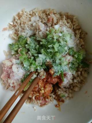 香菇肉虾仁船的做法步骤：4