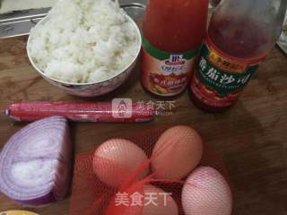 可爱的蛋包饭的做法步骤：1